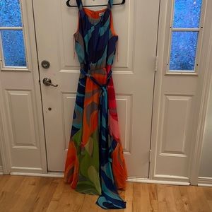 Flowy chiffon maxi dress